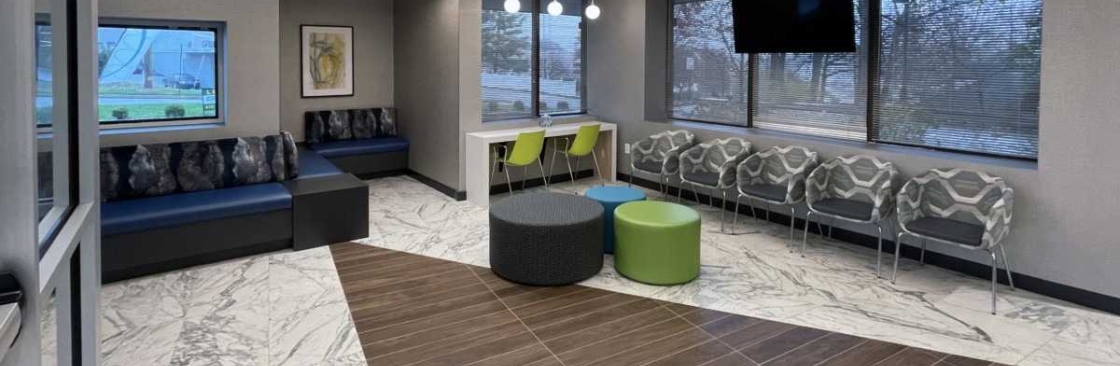 Green Curve Studio Cover Image