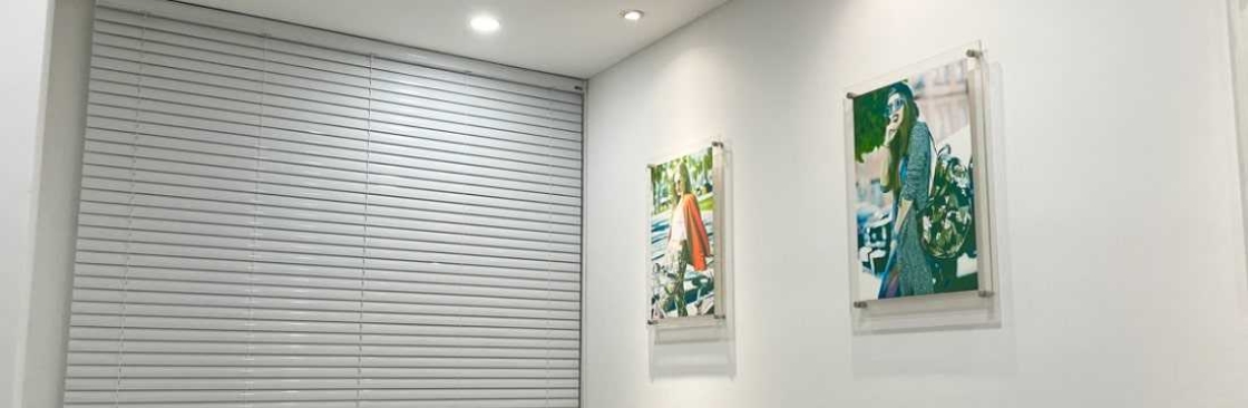 RÈM SÁO NHÔM Cover Image
