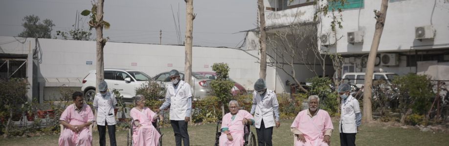 Dr Kirti Cover Image